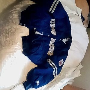 Vintage Dallas Cowboys Starter Jacket (XL)